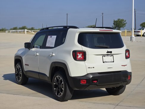 Used 2023 Jeep Renegade Trailhawk image 6