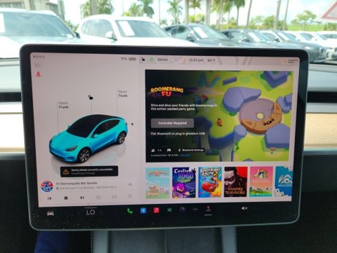 Used 2023 Tesla Model Y Long Range image 33