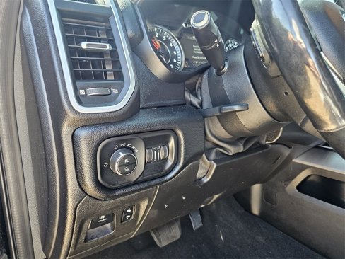 Used 2019 RAM 1500 Big Horn image 18