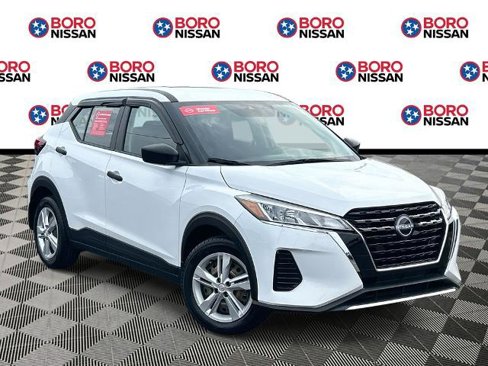 Certified 2023 Nissan Kicks S image 1