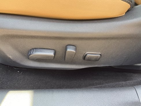 Used 2021 Nissan Sentra SV w/ SV Premium Package image 10