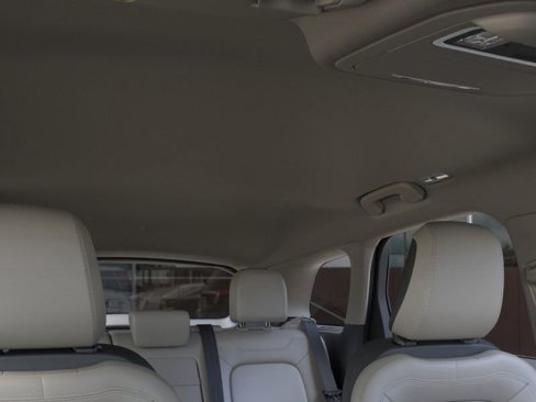 New 2025 Lincoln Corsair AWD image 22
