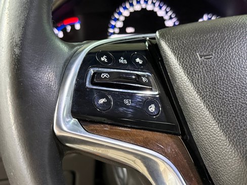 Used 2013 Cadillac XTS Luxury w/ Driver Awareness Package image 14