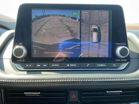 Used 2021 Nissan Rogue SV image 25