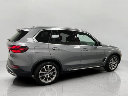 Used 2025 BMW X5 xDrive40i image 2