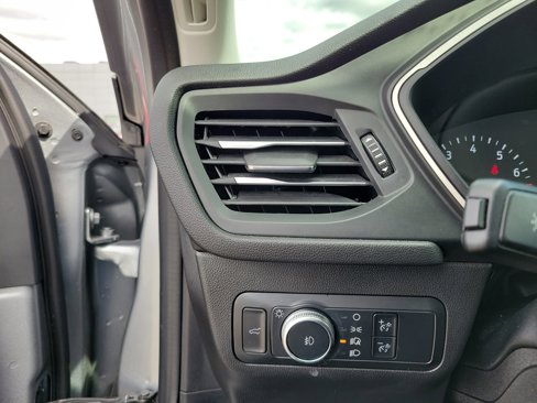 Used 2022 Ford Escape SEL image 20