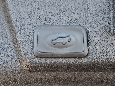 Used 2014 Chevrolet Traverse LTZ image 30