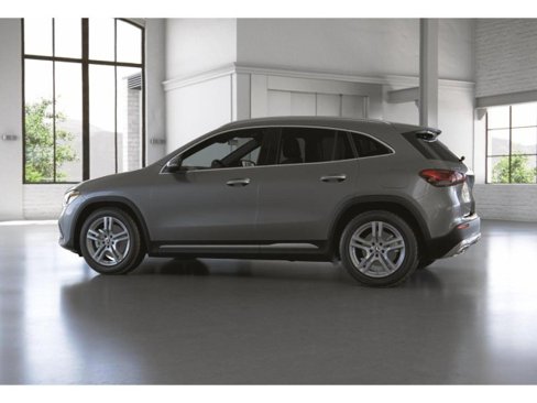 Certified 2021 Mercedes-Benz GLA 250 4MATIC image 33