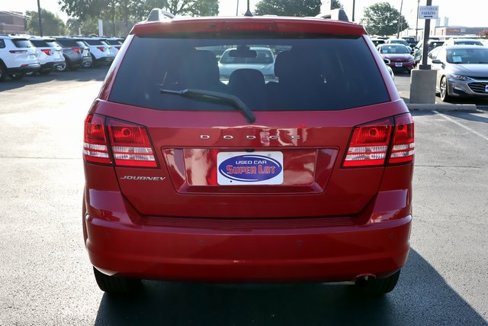 Used 2020 Dodge Journey SE w/ Blacktop Package image 11