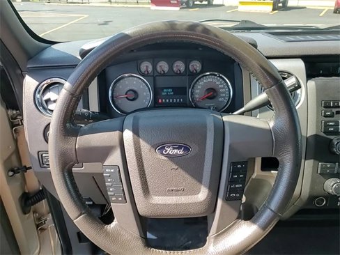 Used 2010 Ford F150 4x4 SuperCrew image 15