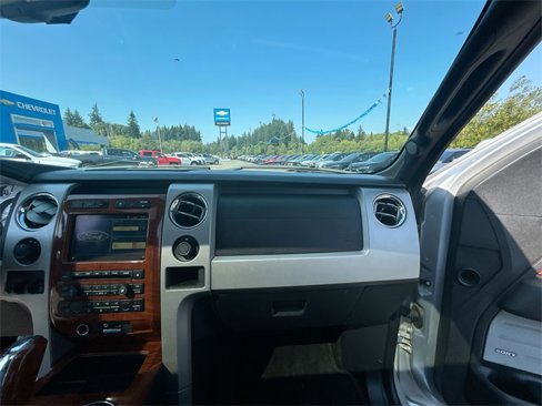 Used 2010 Ford F150 Lariat image 29
