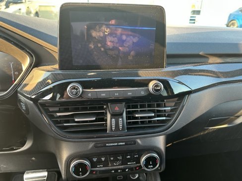 Used 2024 Ford Escape ST-Line image 11