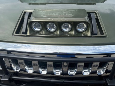 Used 2003 HUMMER H2 Luxury w/ Preferred Equipment Group image 19