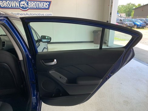 Used 2018 Kia Forte LX w/ LX Rear Camera Package image 20