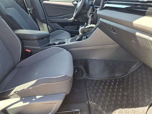 New 2025 Volkswagen Jetta Sport image 11