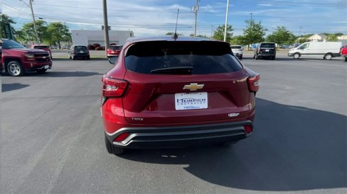 Used 2024 Chevrolet Trax LS image 7
