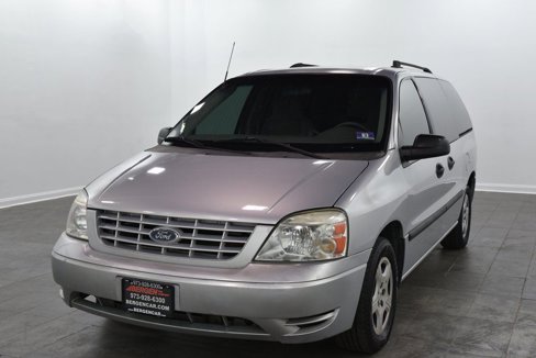 Used 2007 Ford Freestar SE image 3