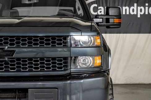 Used 2019 Chevrolet Silverado 2500 W/T image 39