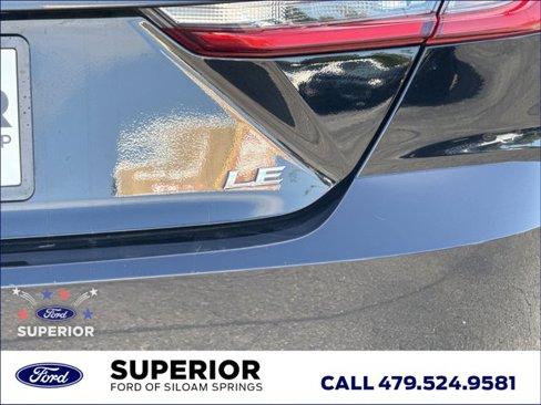 Used 2025 Toyota Camry LE image 10