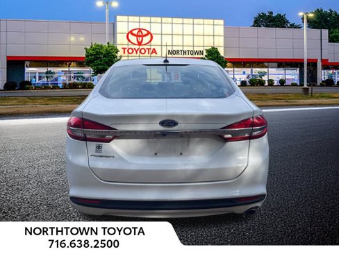 Used 2018 Ford Fusion S image 5