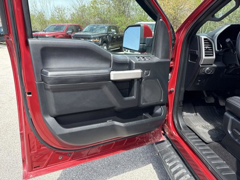 Used 2020 Ford F150 Lariat image 13
