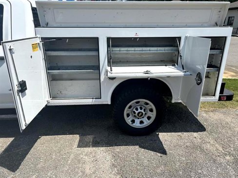 Used 2022 Chevrolet Silverado 3500 W/T w/ WT Fleet Convenience Package image 8