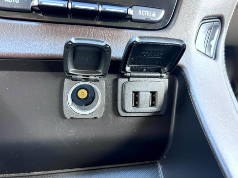 Used 2019 Chevrolet Tahoe LT w/ Luxury Package image 38