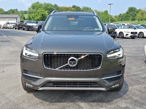 Used 2018 Volvo XC90 T6 Momentum w/ Convenience Package image 2