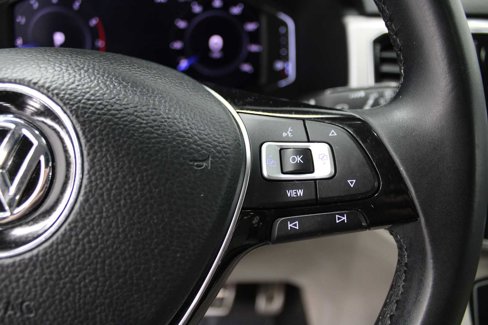 Used 2019 Volkswagen Atlas SEL R-Line image 24