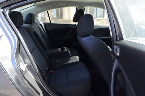 Used 2010 MAZDA MAZDA3 i Touring image 28