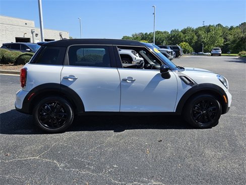 Used 2016 MINI Cooper Countryman S image 28