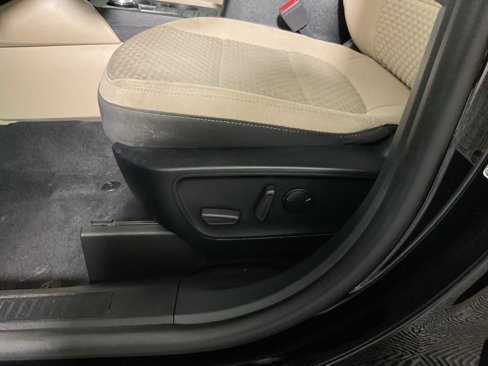 Used 2021 Ford Escape SE image 19