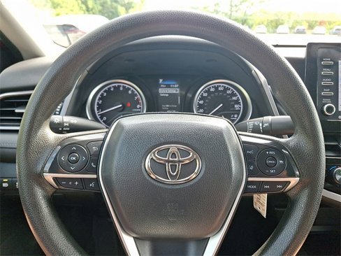 Used 2023 Toyota Camry LE image 18