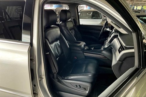 Used 2016 GMC Yukon XL SLE w/ Convenience Package image 8