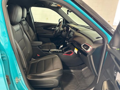 Used 2021 Chevrolet TrailBlazer RS w/ Convenience Package image 13