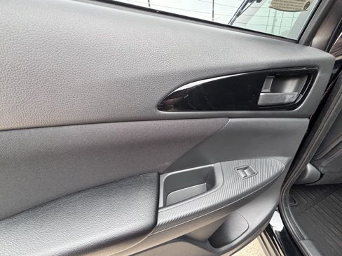 New 2024 Mitsubishi Eclipse Cross ES image 16