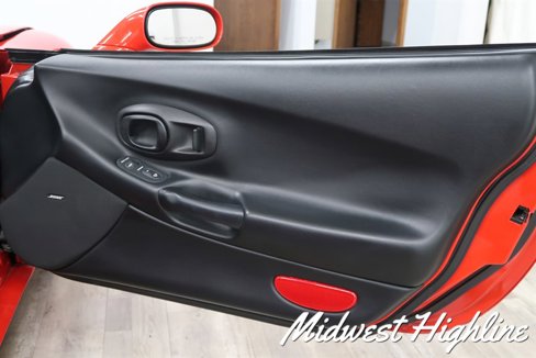 Used 2000 Chevrolet Corvette Convertible w/ Memory Pkg image 28