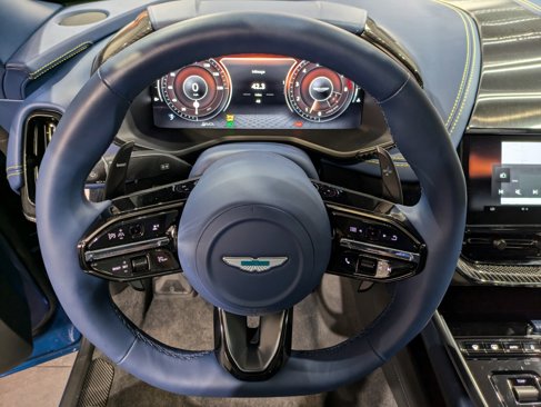 New 2025 Aston Martin DBX 707 image 11