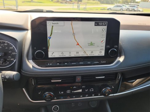 Used 2023 Nissan Rogue SL w/ SL Premium Package image 23