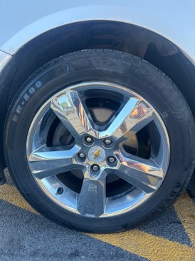 Used 2010 Chevrolet Malibu LT w/ Premium Audio Package image 8