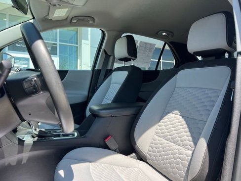 Used 2021 Chevrolet Equinox LT w/ LPO, Floor Liner Package image 28