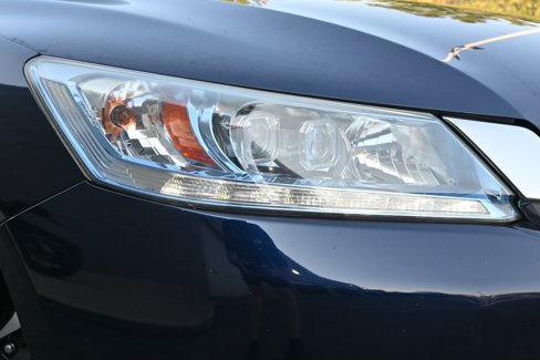 Used 2015 Honda Accord Touring image 11