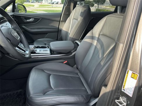 Used 2023 Audi Q7 2.0T Premium w/ Convenience Package image 20