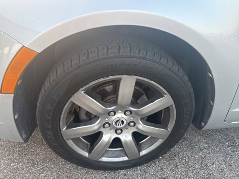 Used 2010 Mercury Milan Premier image 2