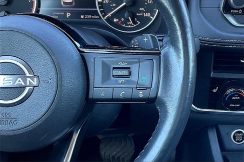 Used 2023 Nissan Rogue SV image 19