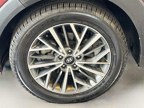 Used 2019 Hyundai Tucson Ultimate w/ Cargo Package image 32