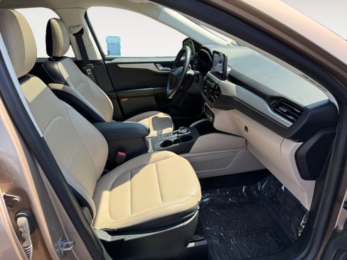 Used 2021 Ford Escape SEL image 19