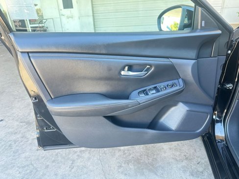 Used 2024 Nissan Sentra SV image 20