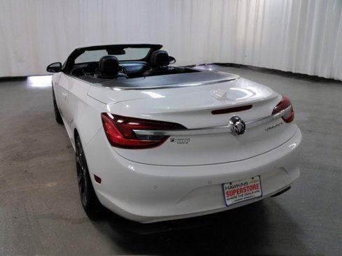 Used 2019 Buick Cascada Premium image 17