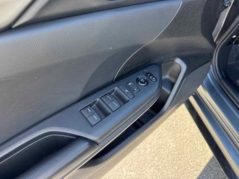 Used 2021 Honda Civic Sport image 16